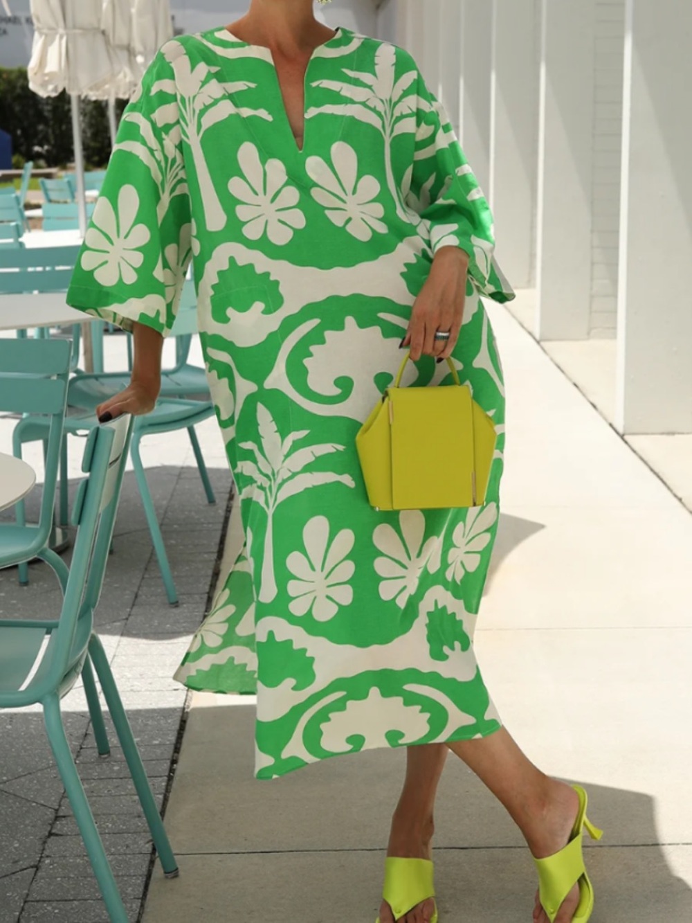 H&M Green and White Floral Maxi Caftan Dress